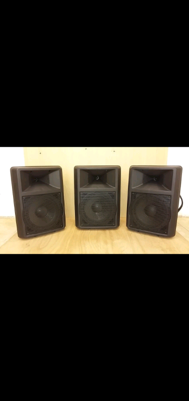 powered speakers gumtree